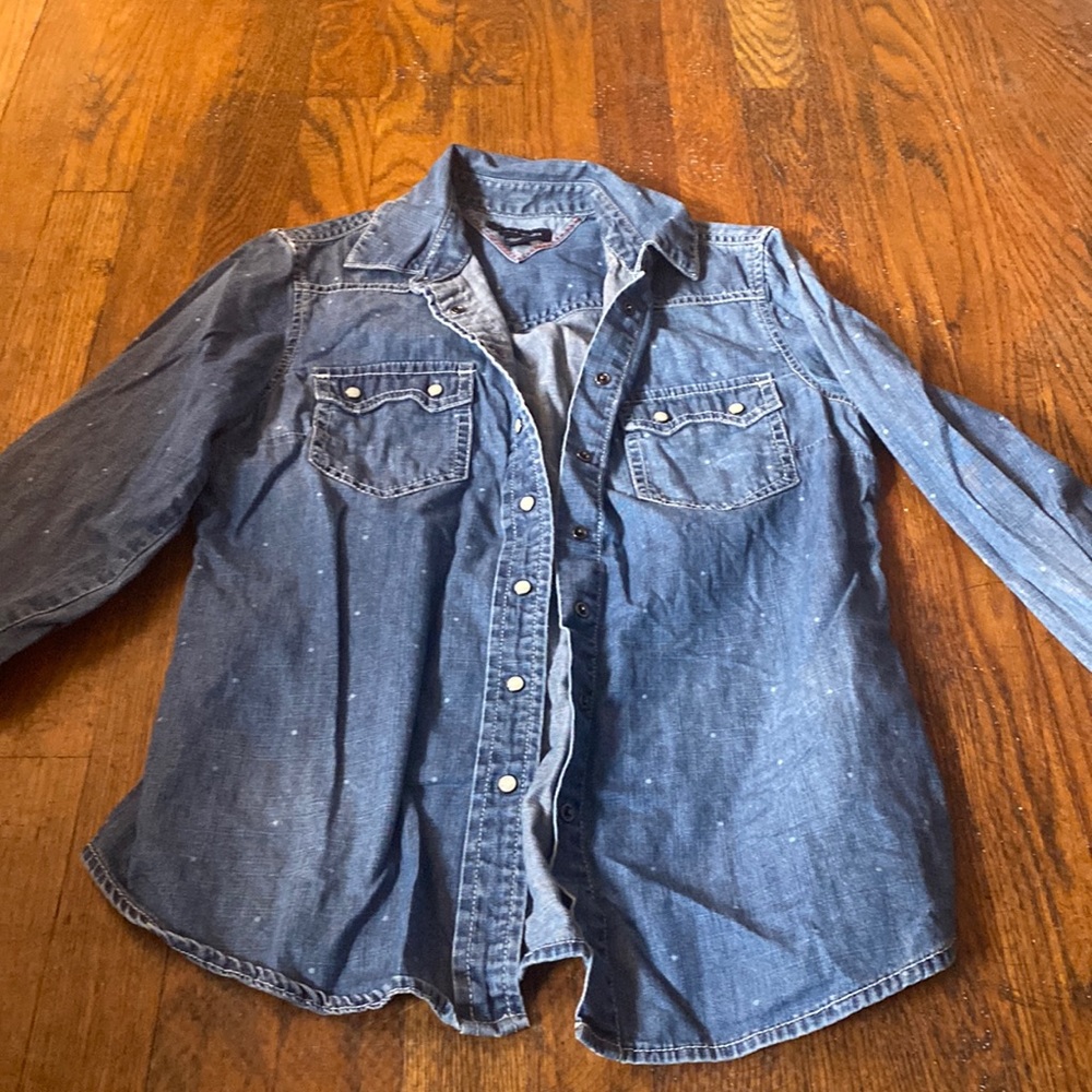 Tommy Hilfiger denim button up (size s)